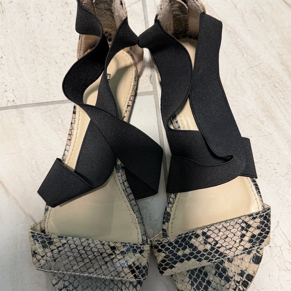 Express Strappy Sandals Womens Size 6 Snakeskin Print Black Back Zip